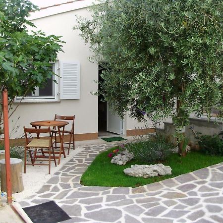 מדולין Leca- Small House מראה חיצוני תמונה