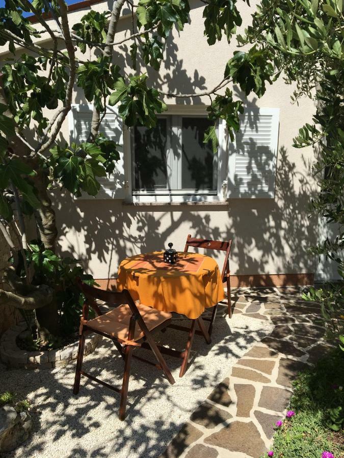 מדולין Leca- Small House מראה חיצוני תמונה