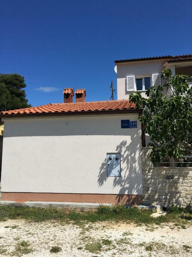 מדולין Leca- Small House מראה חיצוני תמונה